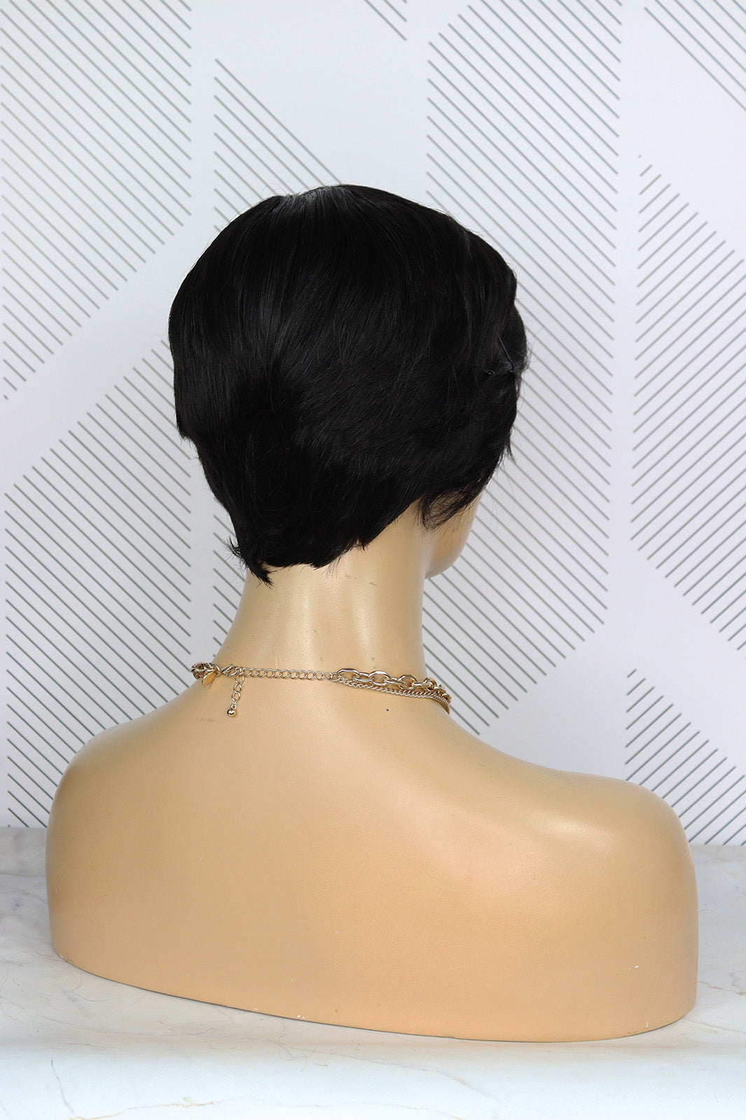 Beginner Brazilian Full Cap Wig Straight Pixie - 1B 1162